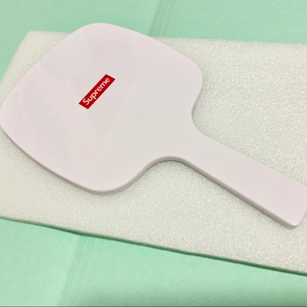 Supreme Hand Mirror